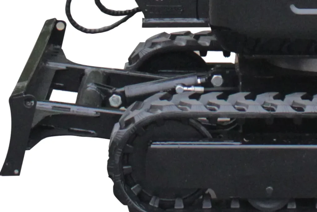 10Q mini excavator track and undercarriage close-up with strong climbing ability