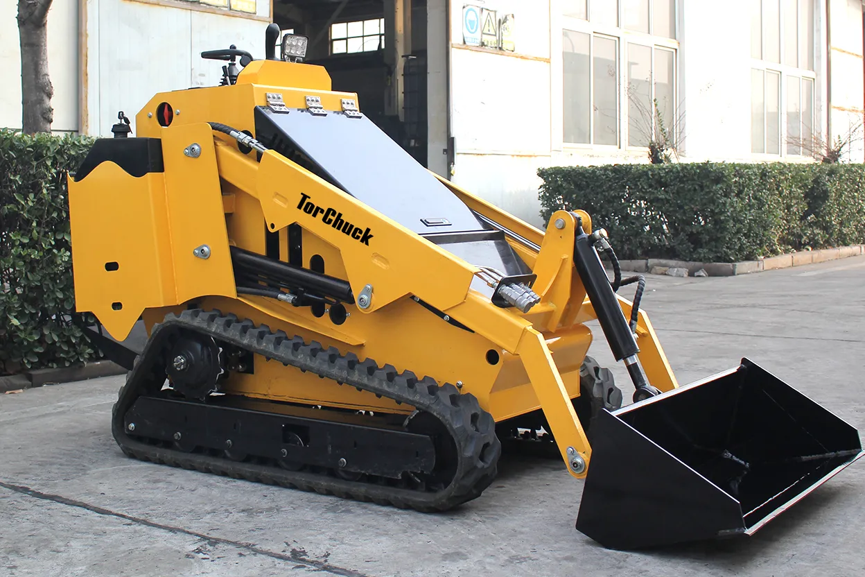 T750 履带式滑移装载机右侧剖面图